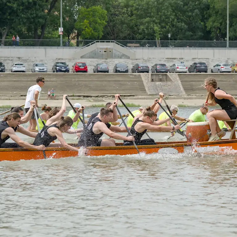 Dragonboat race