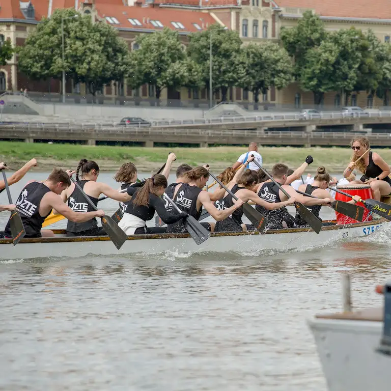 Dragonboat race