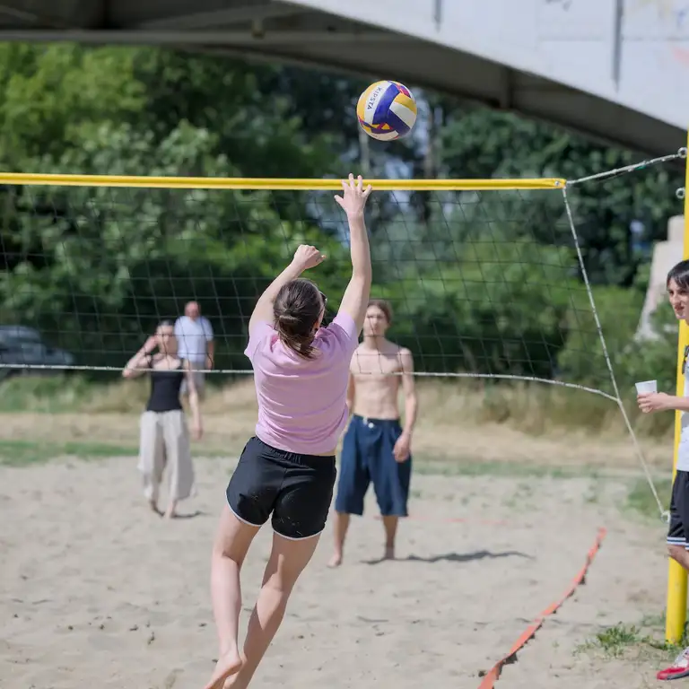 Young people's volleyball championship on Lapos Beach