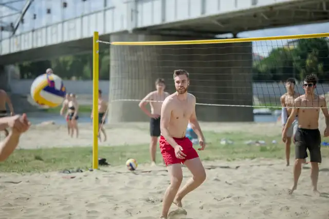 Young people's volleyball championship on Lapos Beach